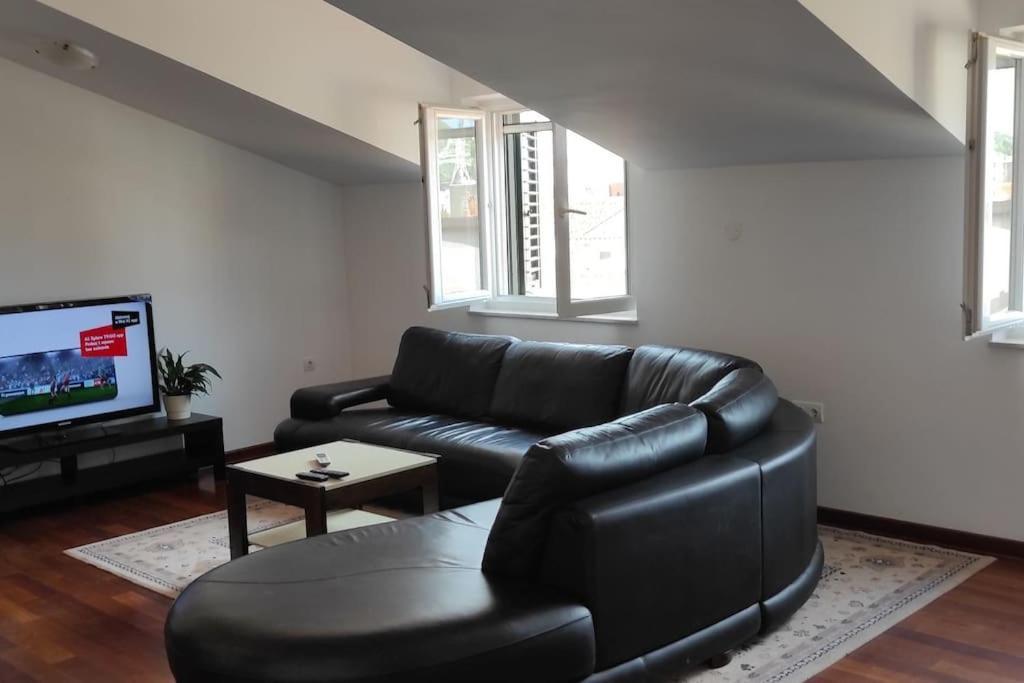 Luxury City Centre Apartment With Stunning View Omiš Extérieur photo