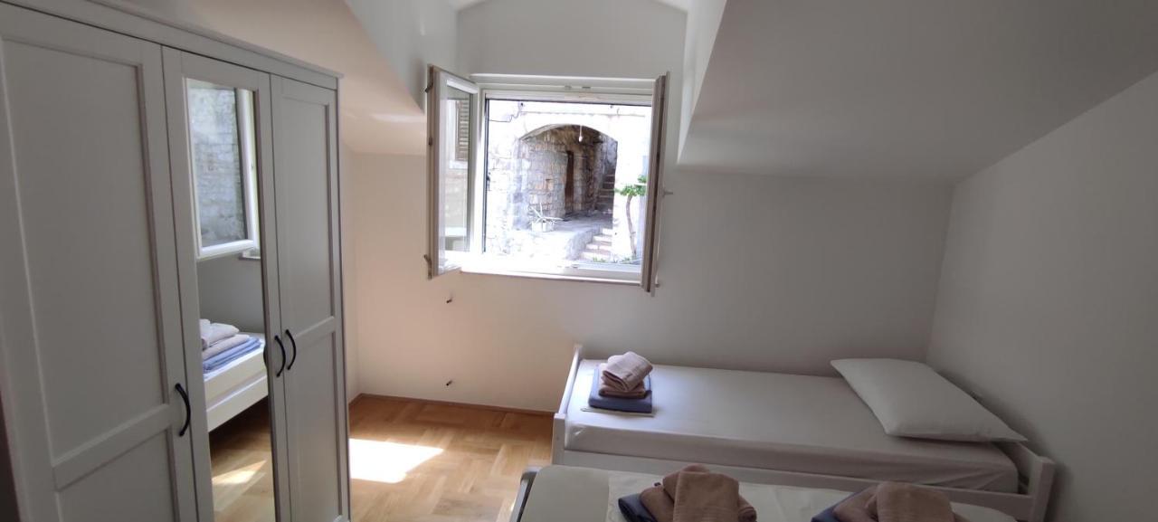Luxury City Centre Apartment With Stunning View Omiš Extérieur photo
