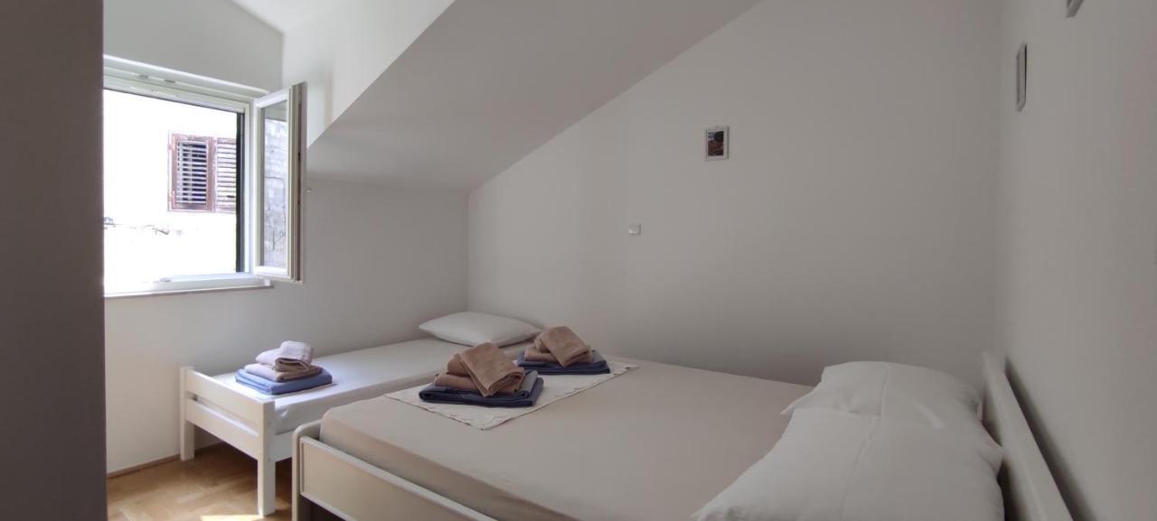 Luxury City Centre Apartment With Stunning View Omiš Extérieur photo