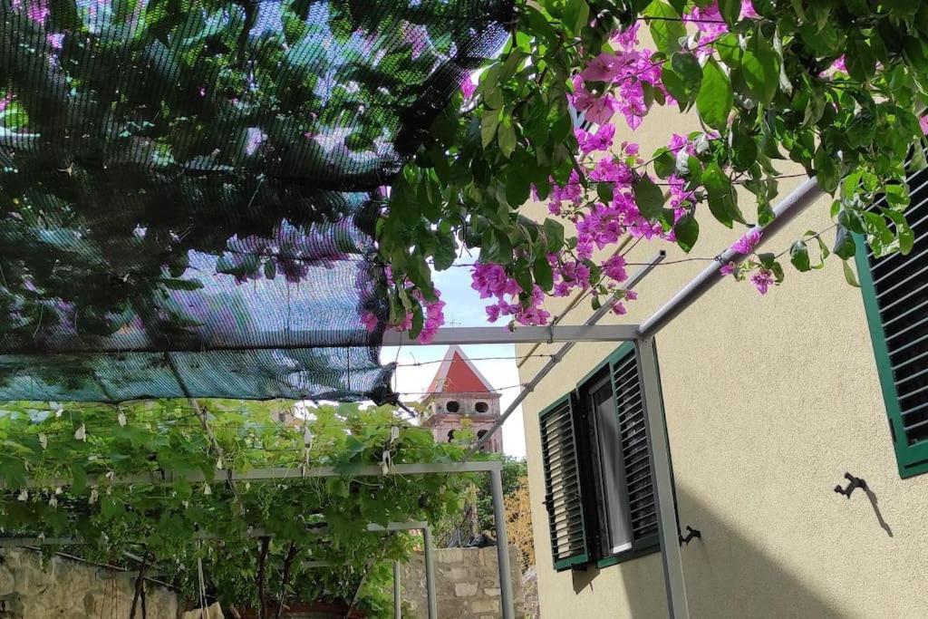 Luxury City Centre Apartment With Stunning View Omiš Extérieur photo