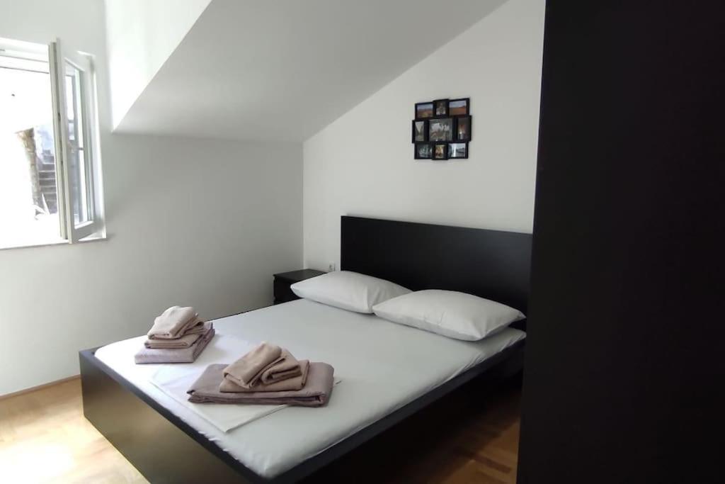 Luxury City Centre Apartment With Stunning View Omiš Extérieur photo