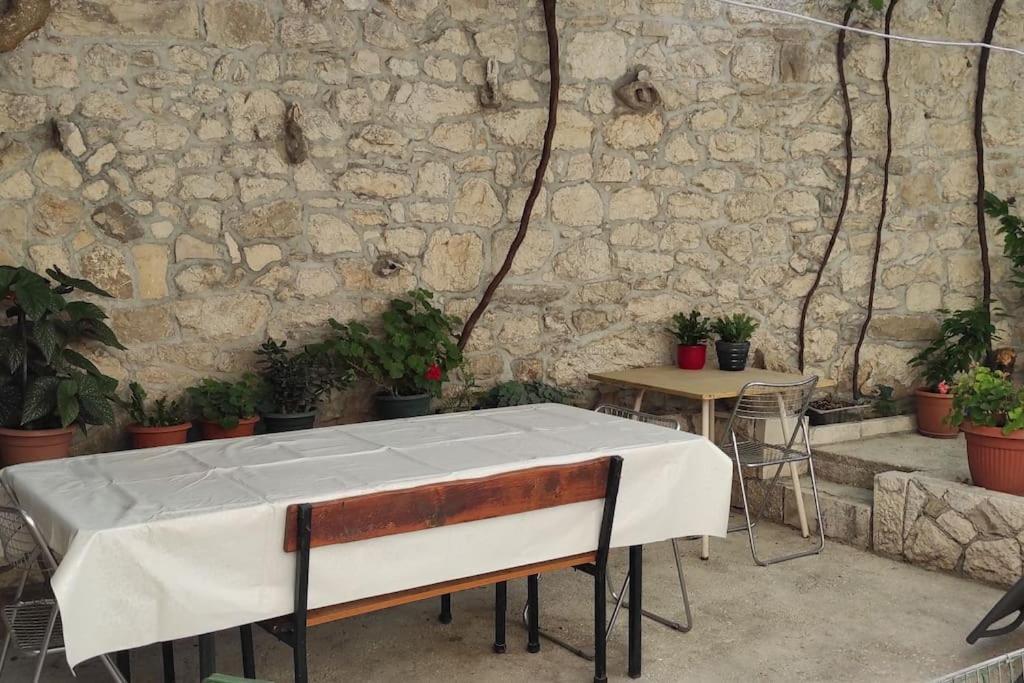 Luxury City Centre Apartment With Stunning View Omiš Extérieur photo