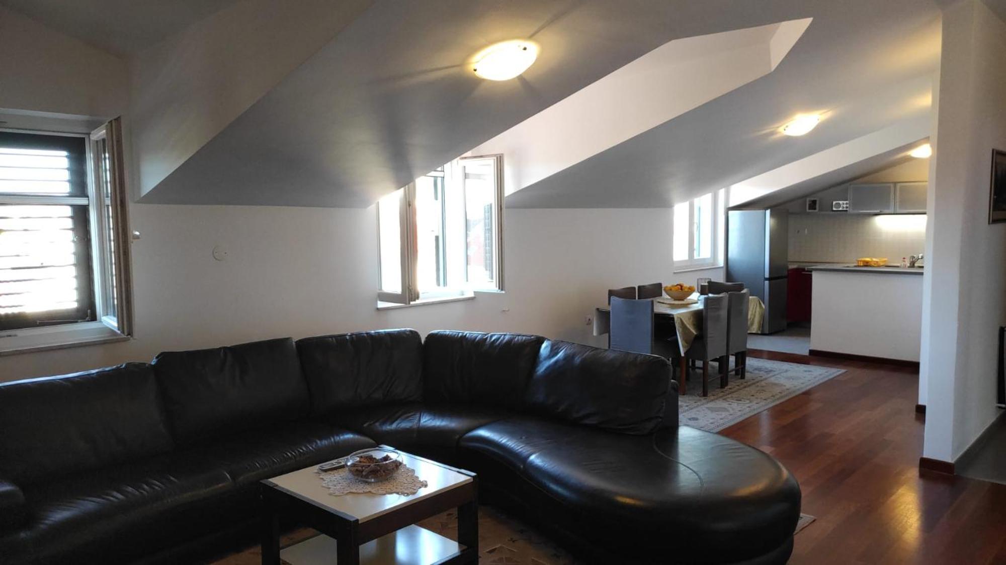 Luxury City Centre Apartment With Stunning View Omiš Extérieur photo